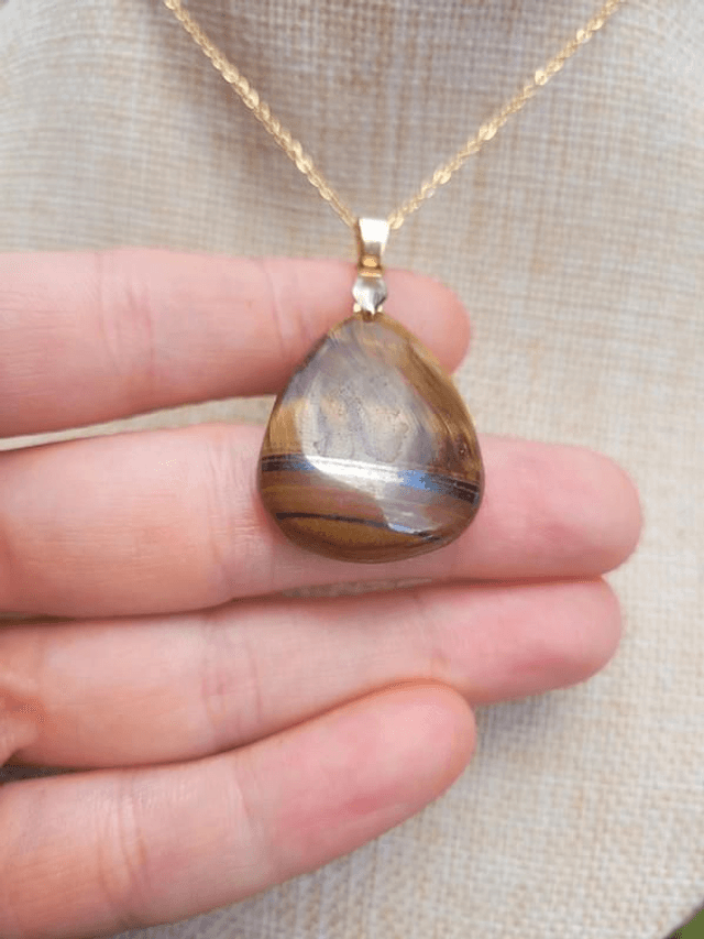 Œil de tigre - Pendentif avec bélière et chaîne inox