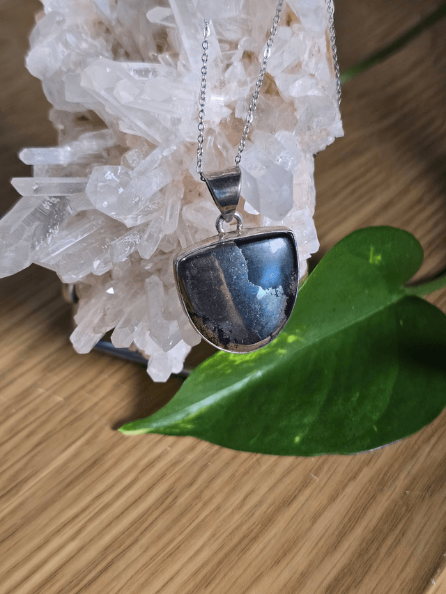 Pendentif Pyrite sur Magnétite, argent 925 (Qualité AA)