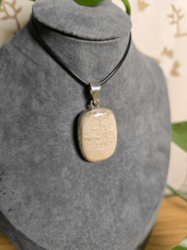 Pendentif Corail Fossile, argent 925 (Qualité AA)