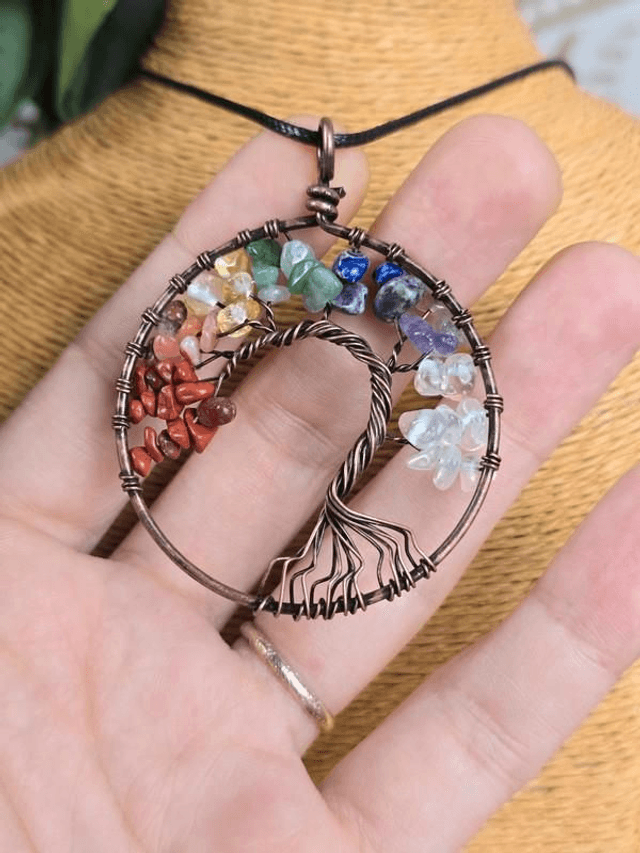 Arbre de vie / 7 Chakras - Pendentif pierre et cuivre tressé