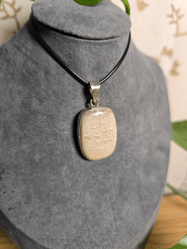 Pendentif Corail Fossile, argent 925 (Qualité AA)