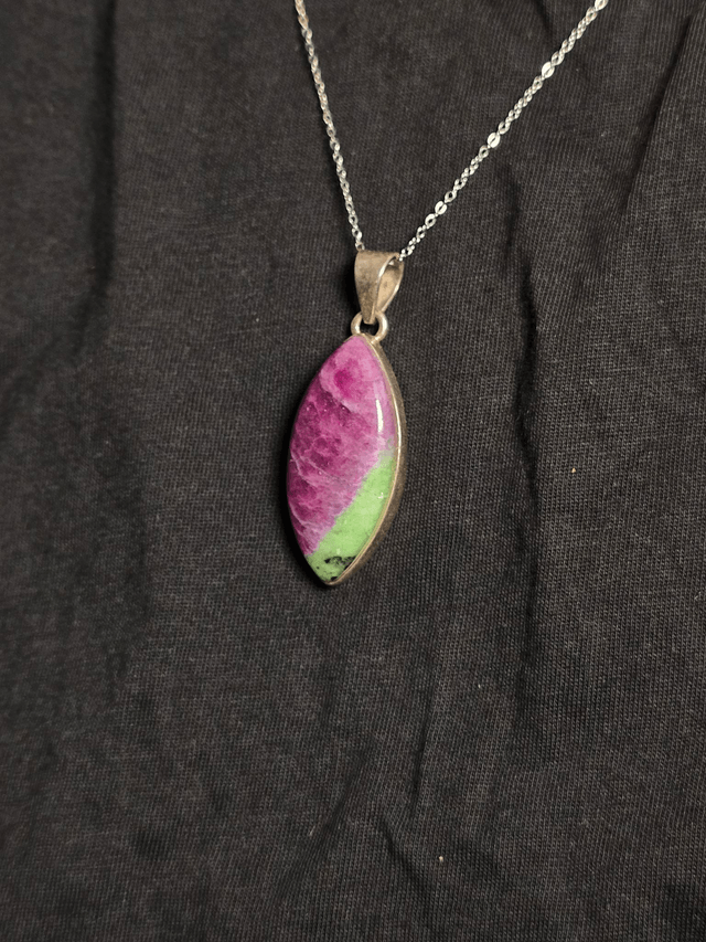 Pendentif Rubis zoïsite et Argent 925 (Qualité AA)