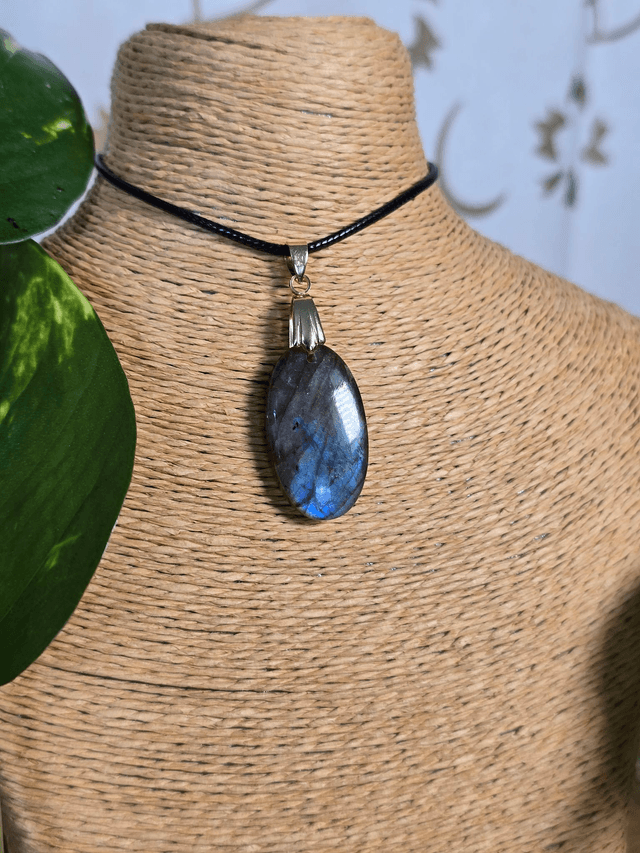 Pendentif Labradorite, sans cerclage (Qualité A+)