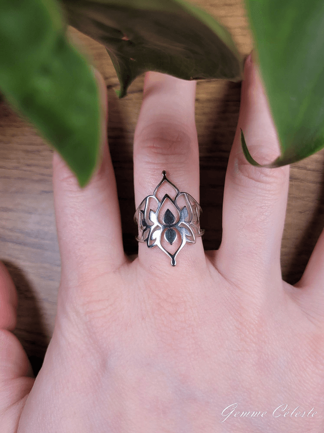 Bague "Douce Éclosion"