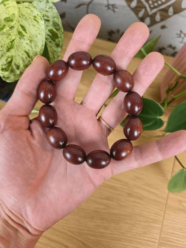 Bois de Santal - Bracelet avec perles ovales 