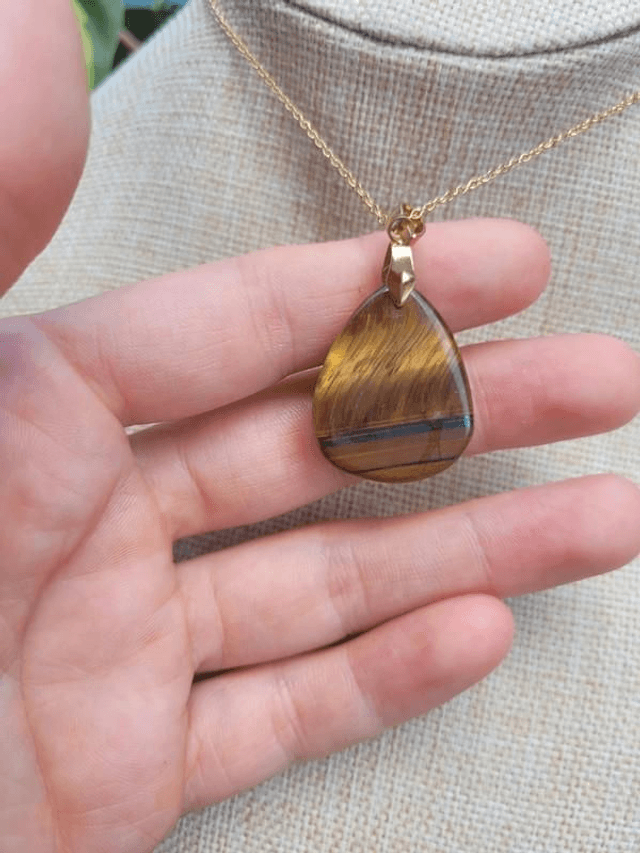 Œil de tigre - Pendentif avec bélière et chaîne inox