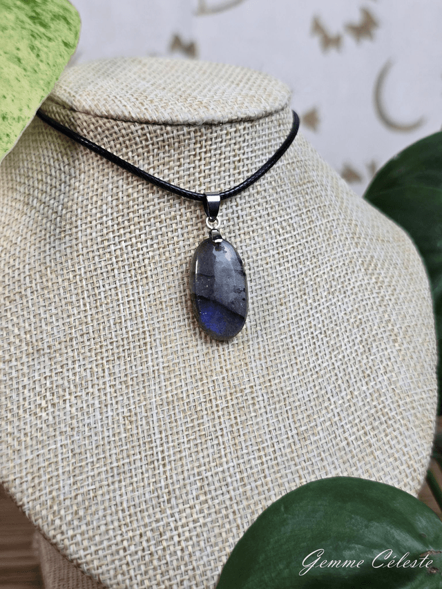 Labradorite non cerclée (A+), bleu intense