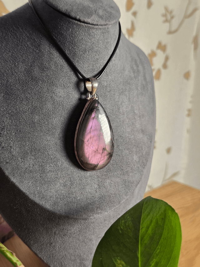 Pendentif Labradorite violette, argent 925 (Qualité AAA)
