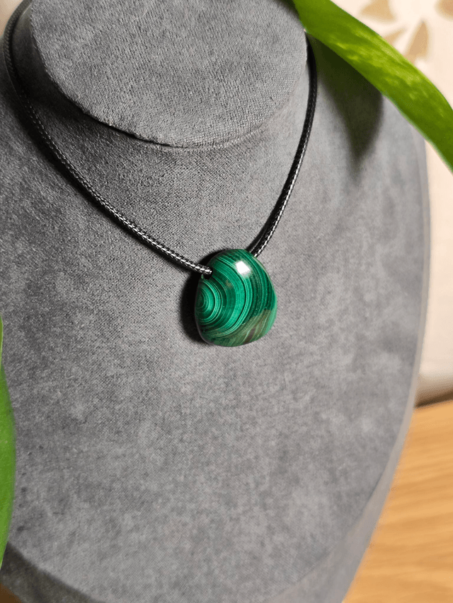 Pendentif Malachite, pierre percée (Qualité AAA)