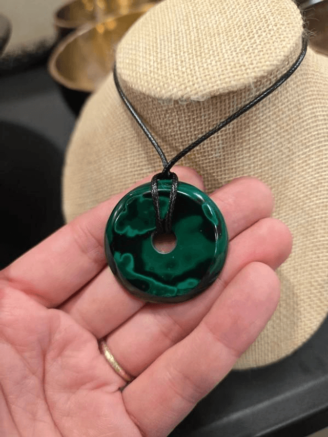 Malachite - Pendentif "Donut", ou Pi Chinois