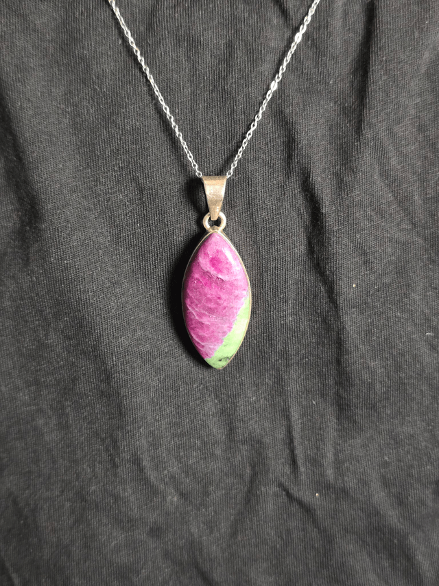Pendentif Rubis zoïsite et Argent 925 (Qualité AA)