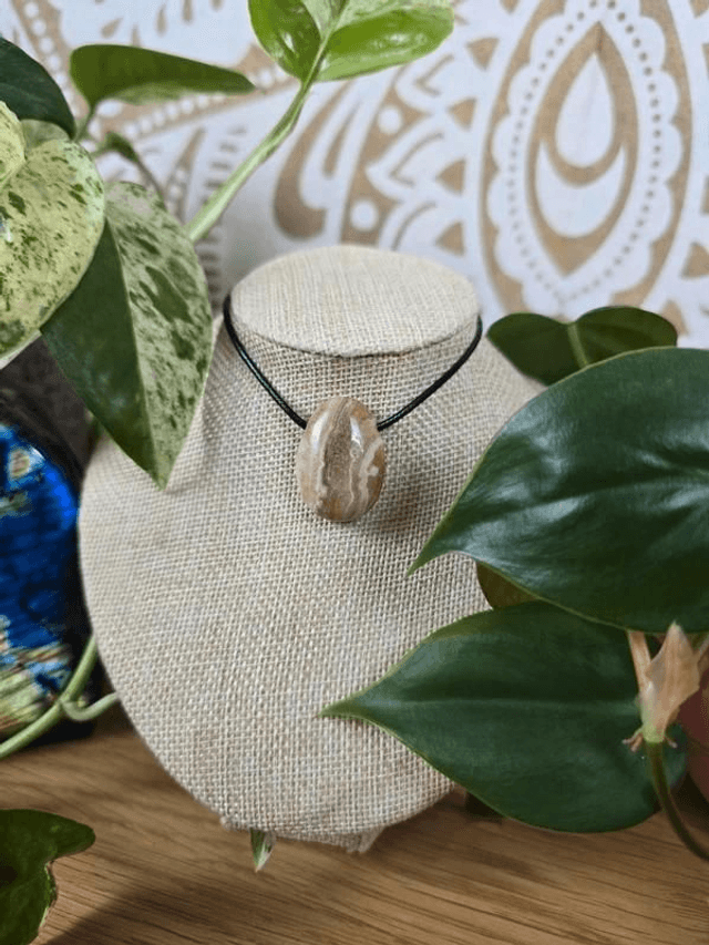 Aragonite - Pendentif pierre percée (Qualité A)