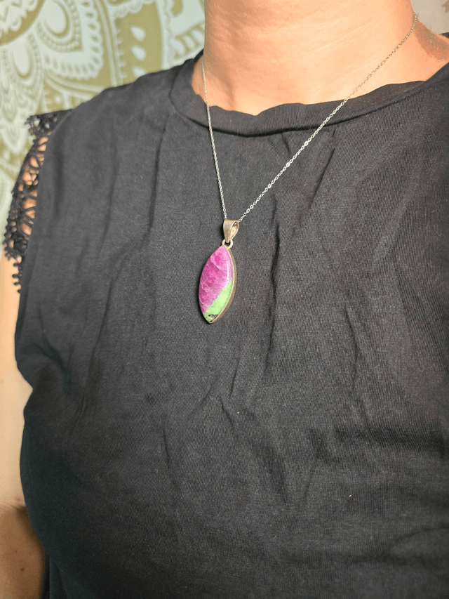 Pendentif Rubis zoïsite et Argent 925 (Qualité AA)