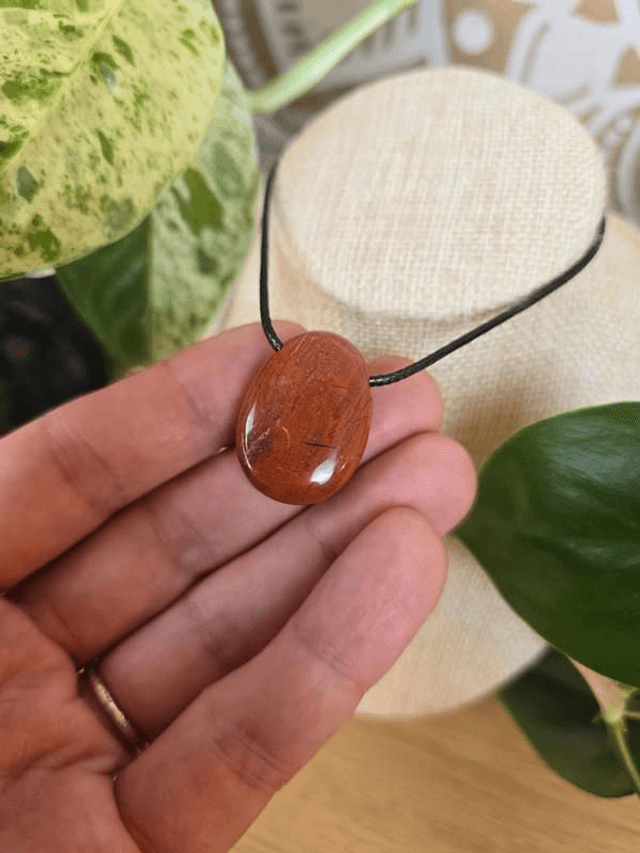 Jaspe Rouge - Pendentif façon pierre roulée