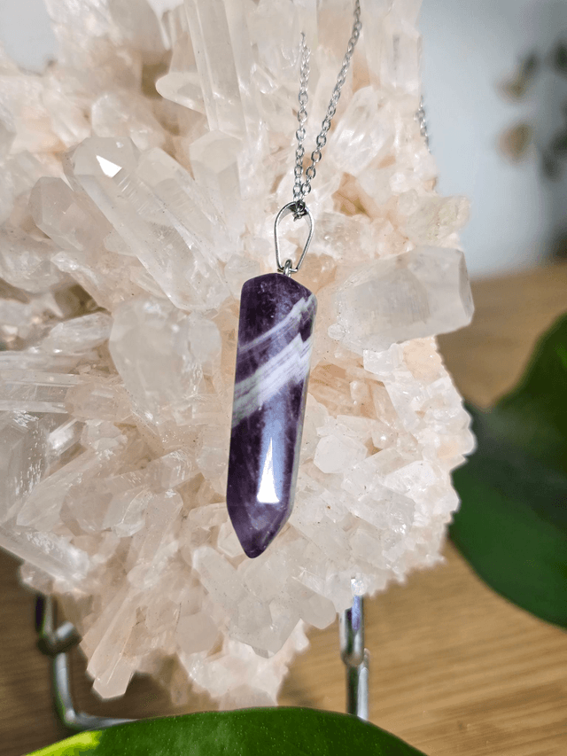 Pendentif pointe en Améthyste chevron