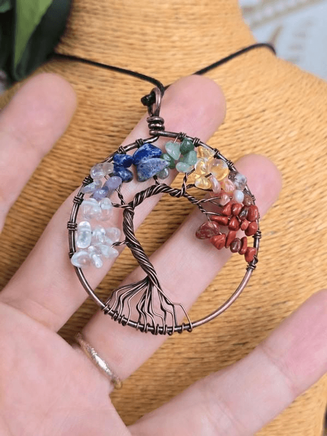 Arbre de vie / 7 Chakras - Pendentif pierre et cuivre tressé