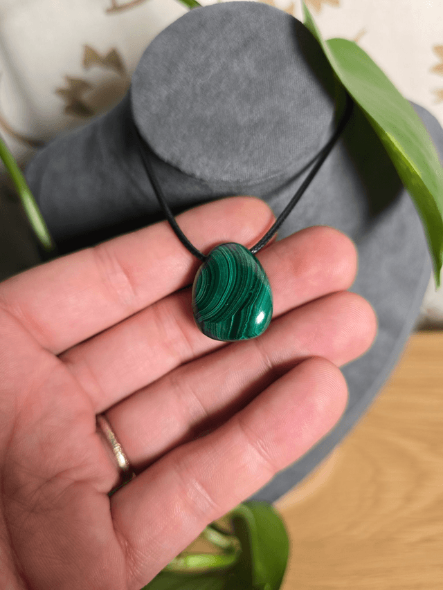 Pendentif Malachite, pierre percée (Qualité AAA)