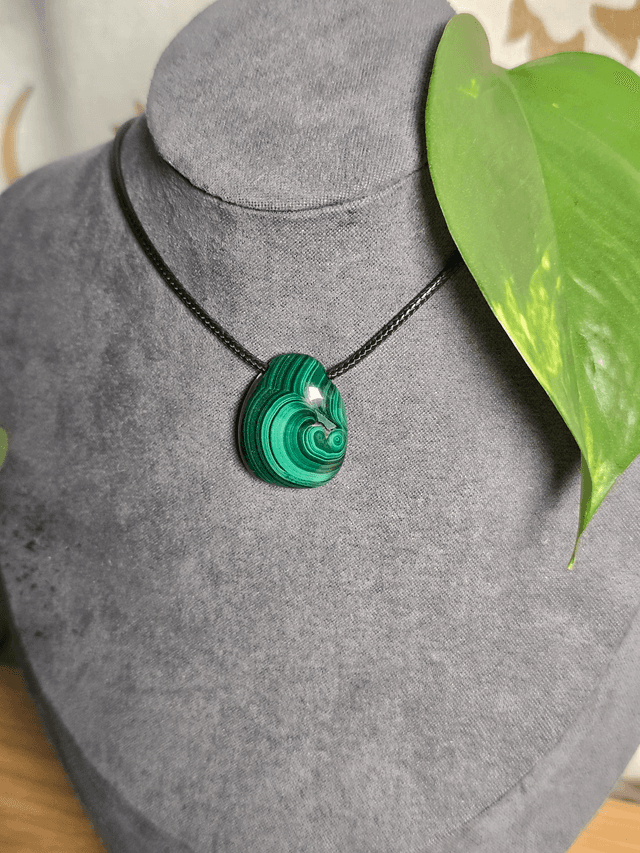 Pendentif Malachite, pierre percée (Qualité AAA)