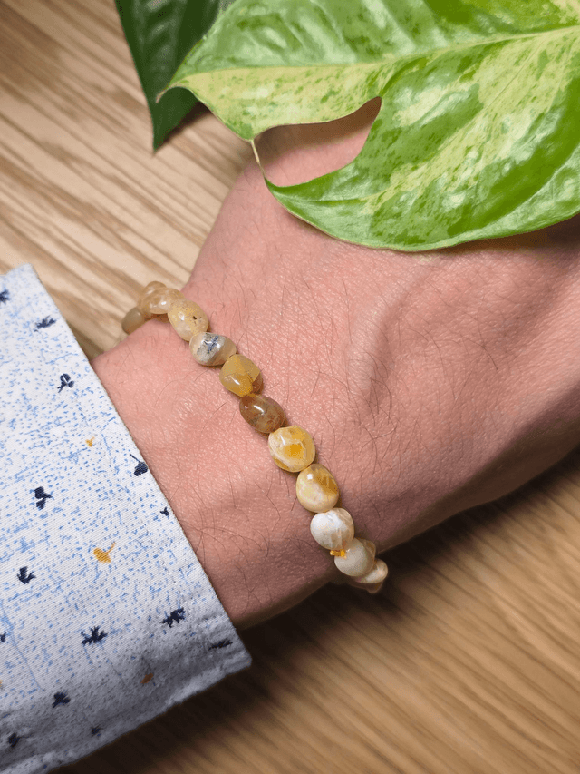 Opale Jaune naturelle - Bracelet avec perles forme &quot;pépites&quot; 